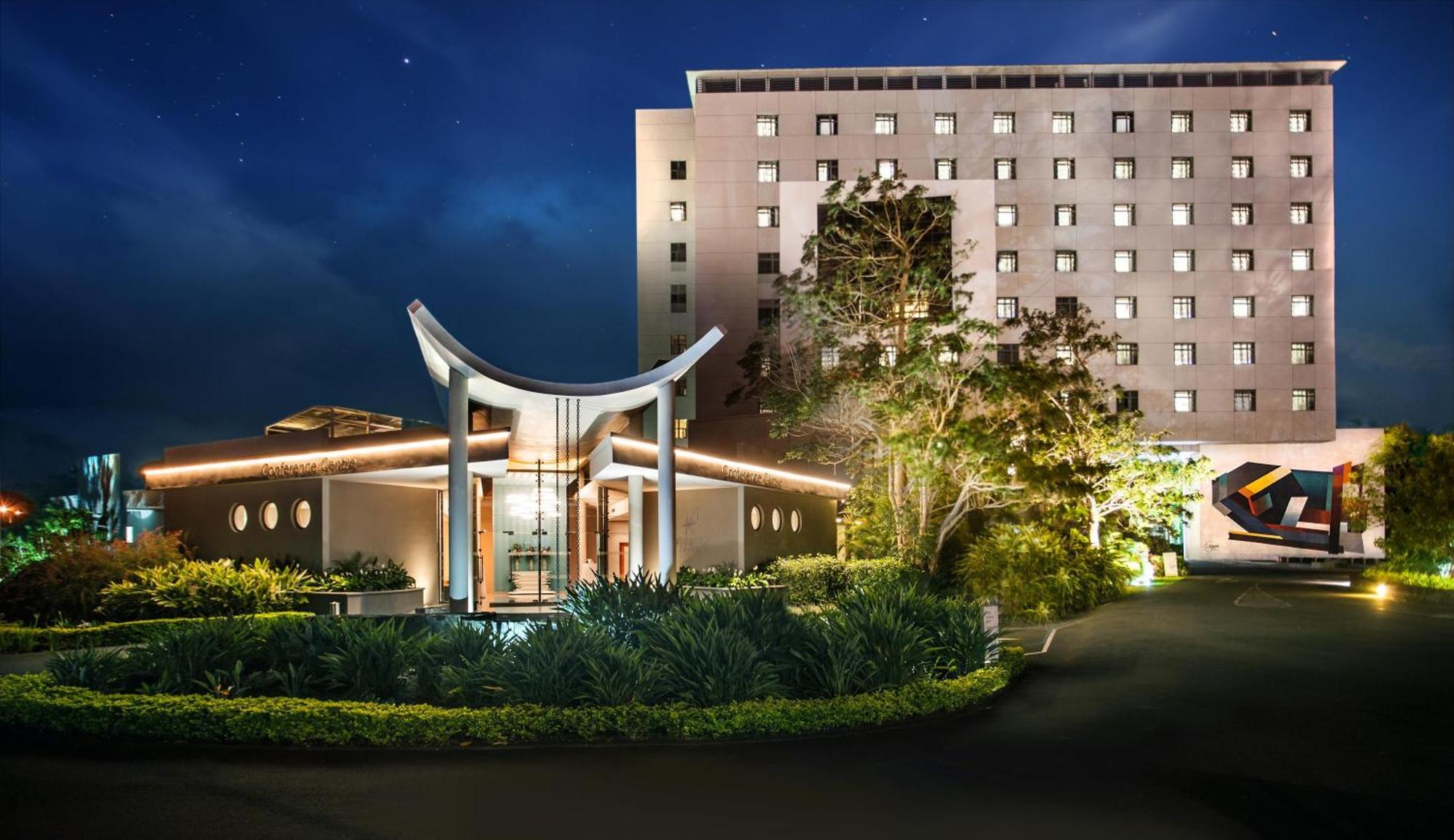 Hennessy Park Hotel Quatre Bornes Zewnętrze zdjęcie